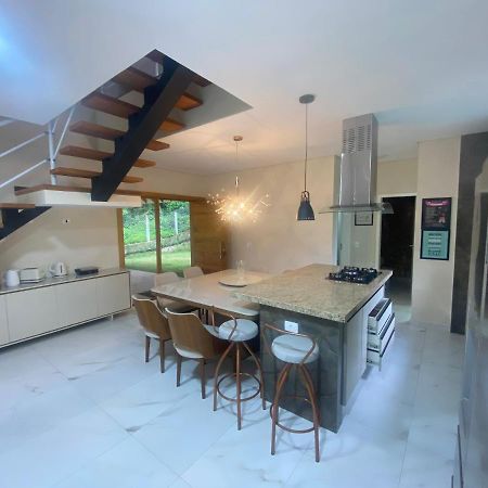 Hostyn Casa Manancial -4 Suites E Natureza Proxima Ao Capivari Campos do Jordão Esterno foto